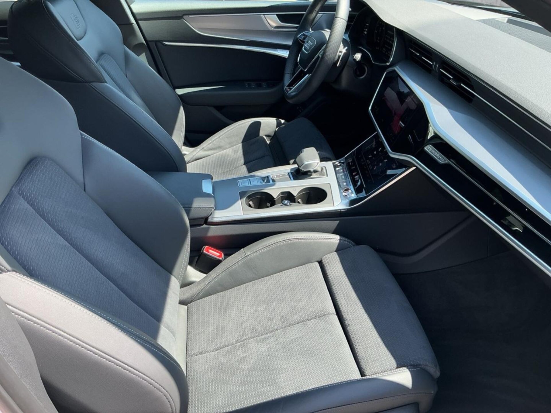 Audi A6 Avant TFSI e Design