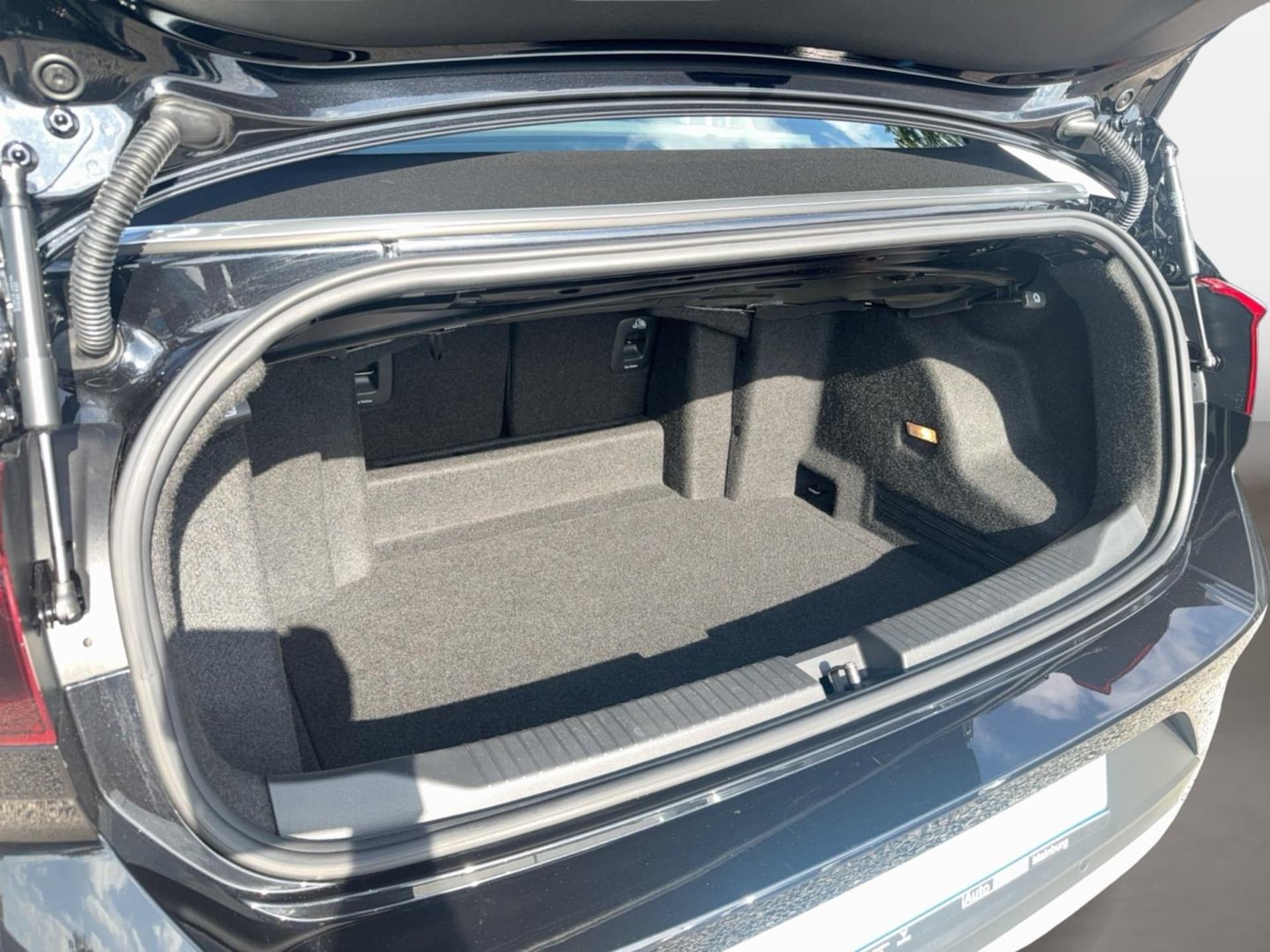 Volkswagen T-Roc Cabriolet Style