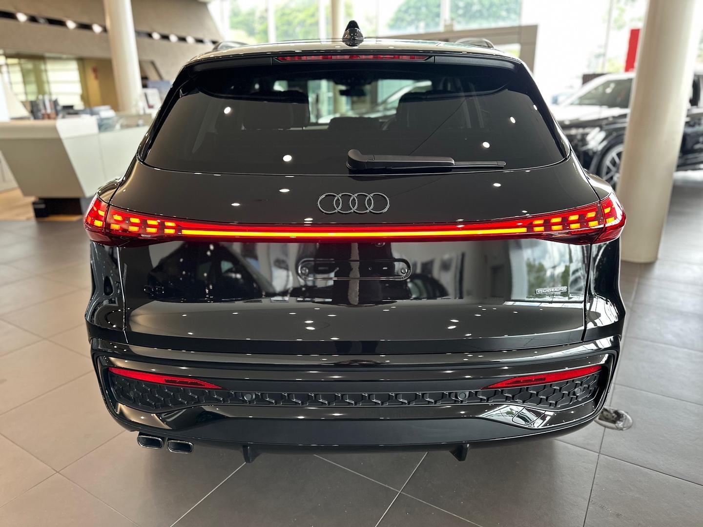 Image about Audi Q5 SUV TDI quattro 150 kW sport
