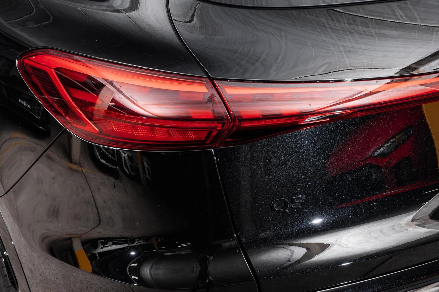 Image about Audi Q5 SUV e-hybrid quattro S tronic