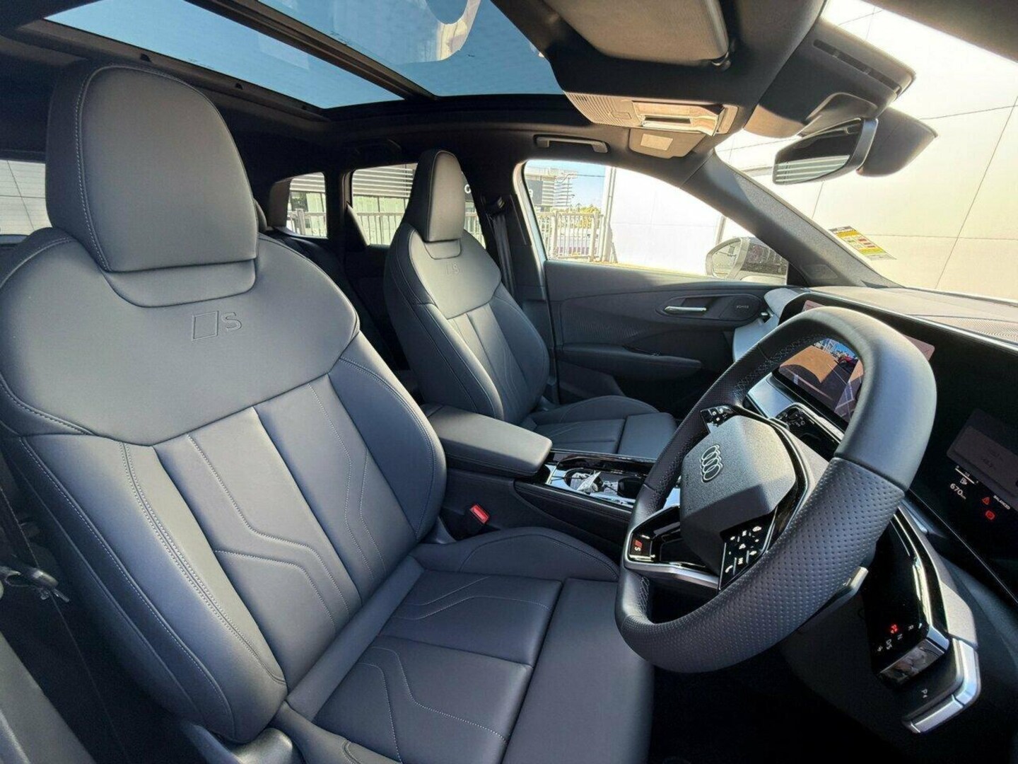 Image about Audi Q3 SUV TFSI quattro 195 kW