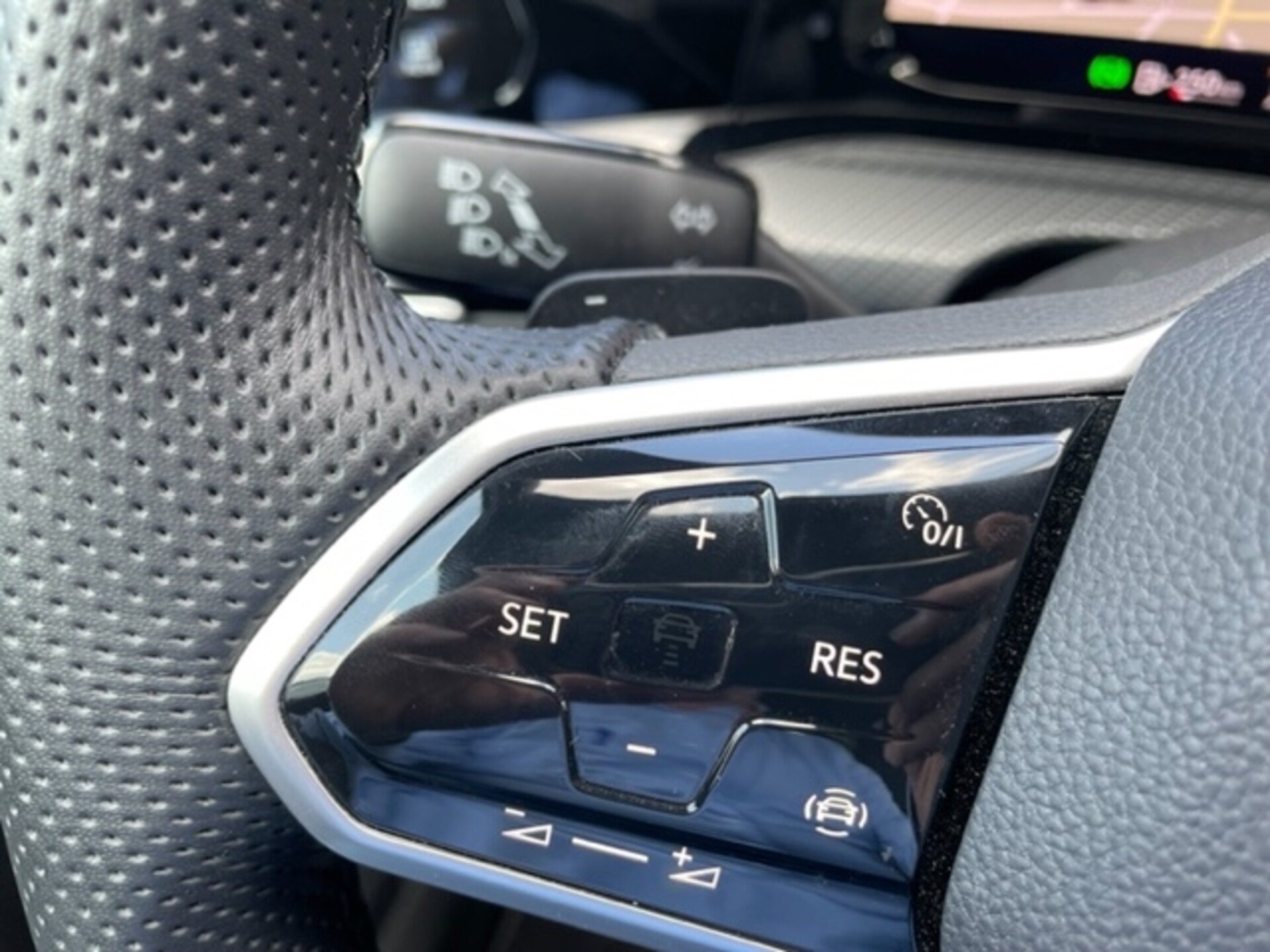 Volkswagen Golf Variant R-Line