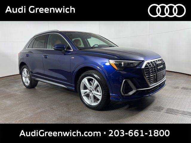 2022 Audi Q3 45 TFSI S Line Premium quattro's photo