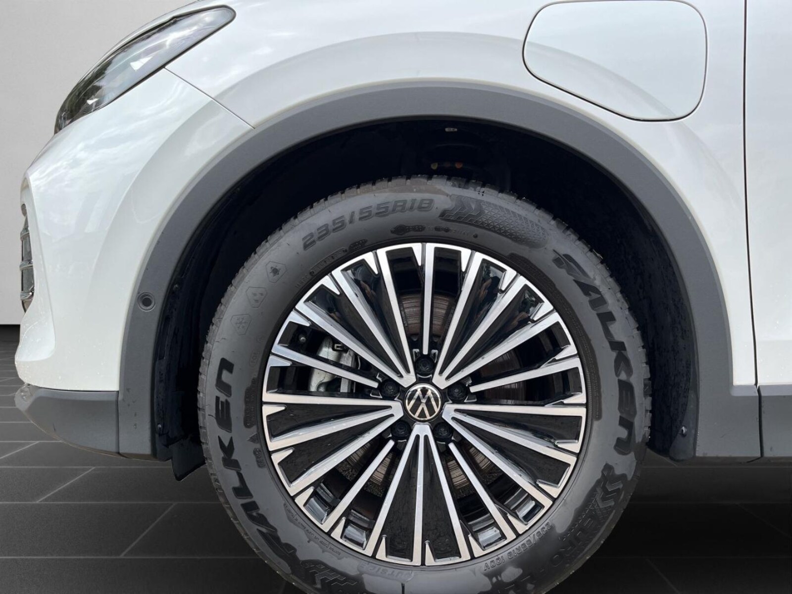 Volkswagen Tiguan – Bild 8