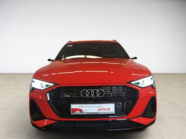Image about Audi e-tron 55 quattro