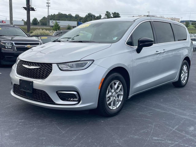 2026 Chrysler Pacifica