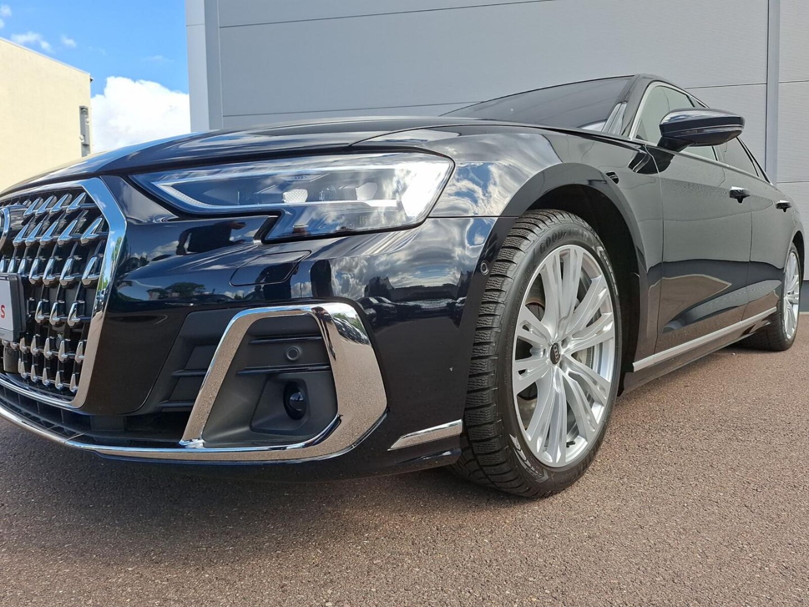 Audi A8 – Bild 6