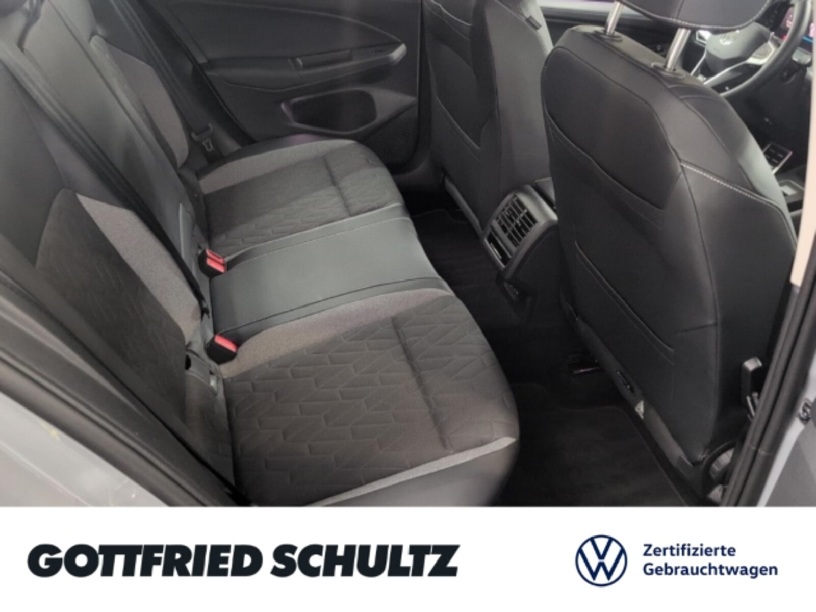 Volkswagen Golf – Bild 8