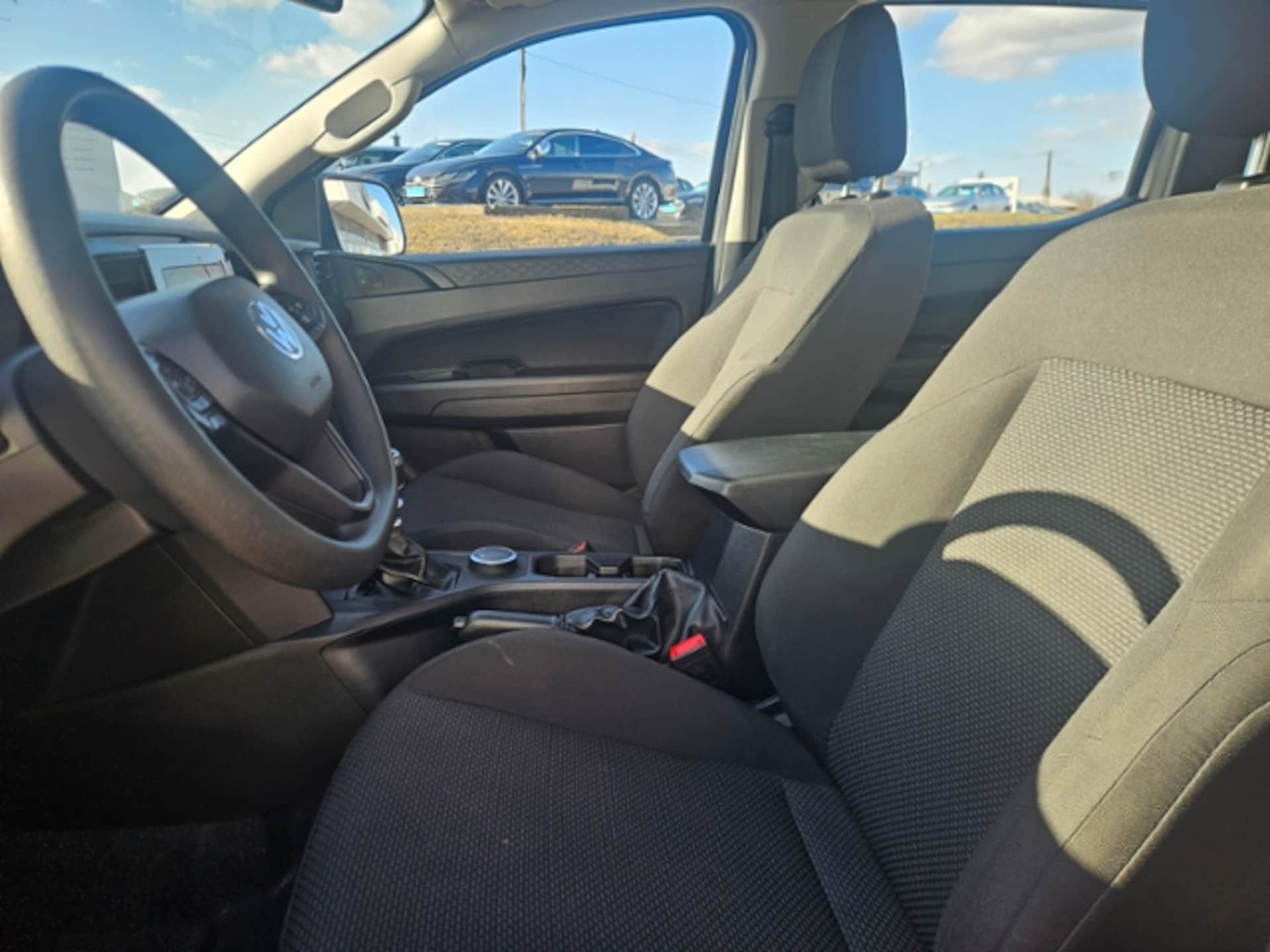 Volkswagen Amarok DoubleCab Basis-Modell