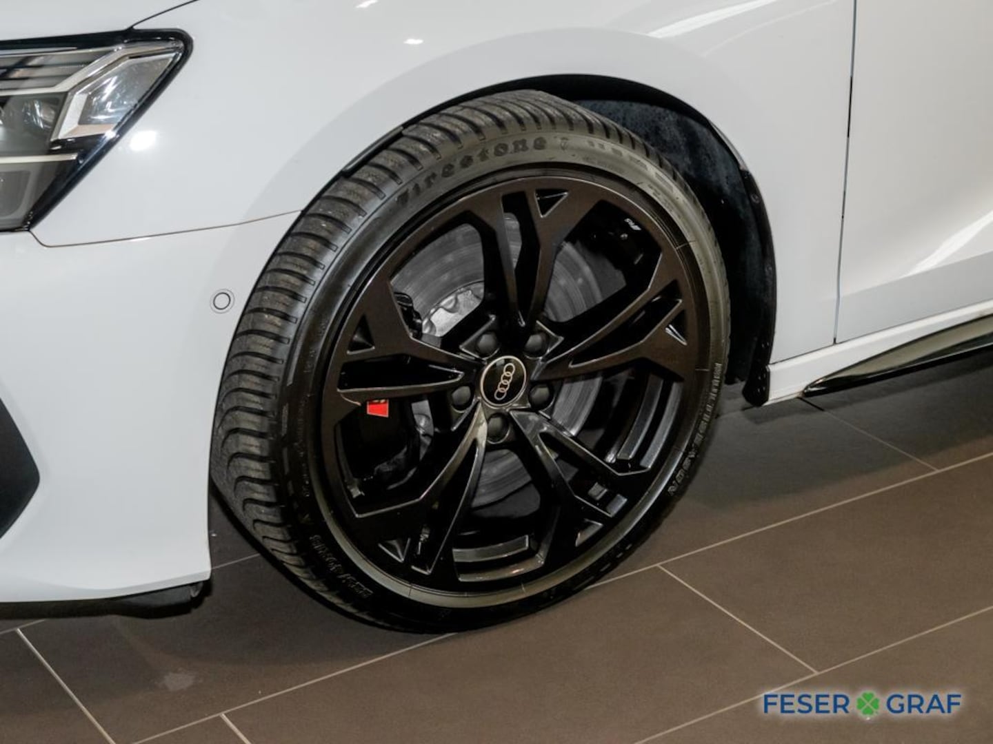 Bild über Audi S3 Limousine TFSI quattro S tronic - für weitere Informationen kontaktieren Sie den Audi Partner