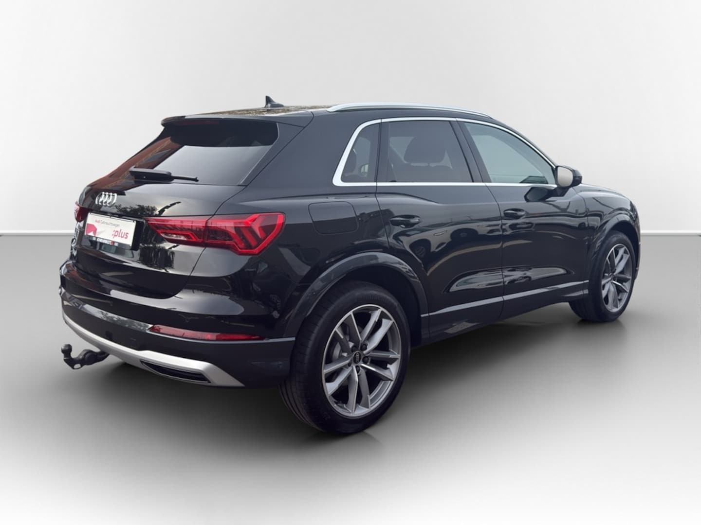 Bild über Audi Q3 TFSI 110 kW S tronic - für weitere Informationen kontaktieren Sie den Audi Partner