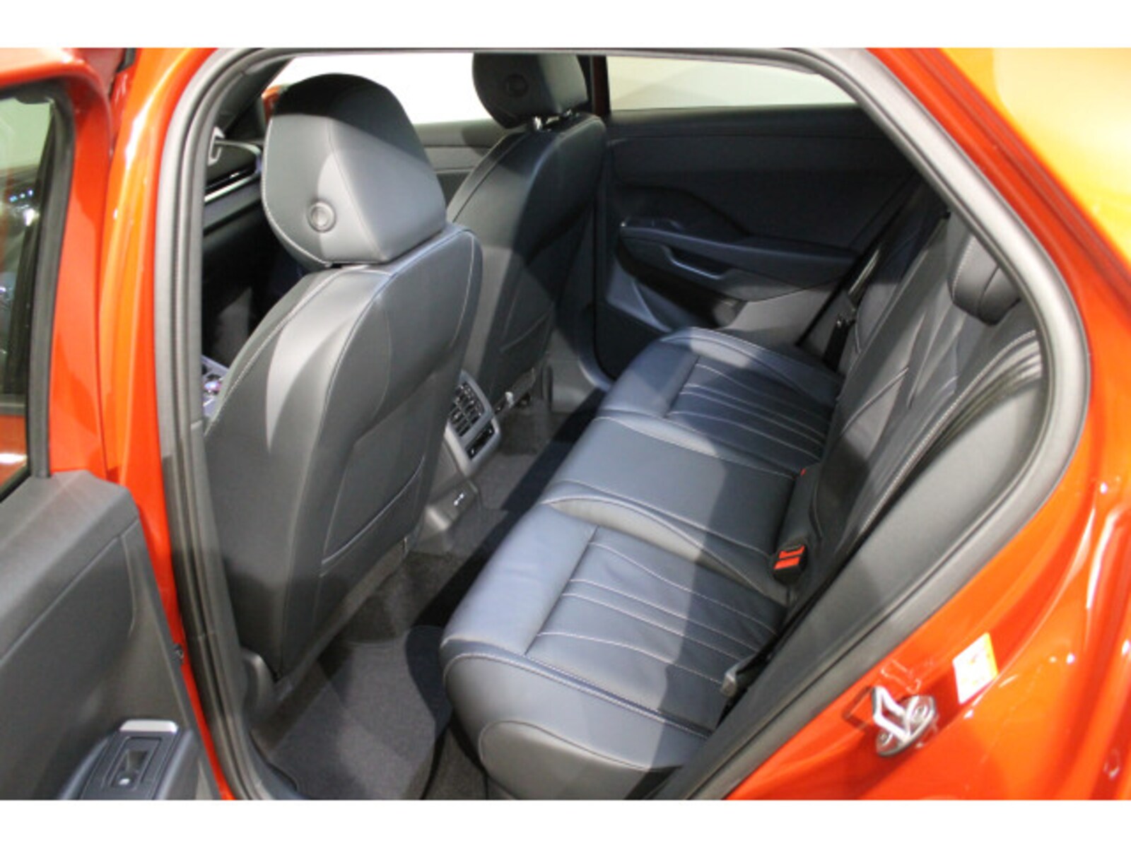 Volkswagen T-Roc – Bild 8