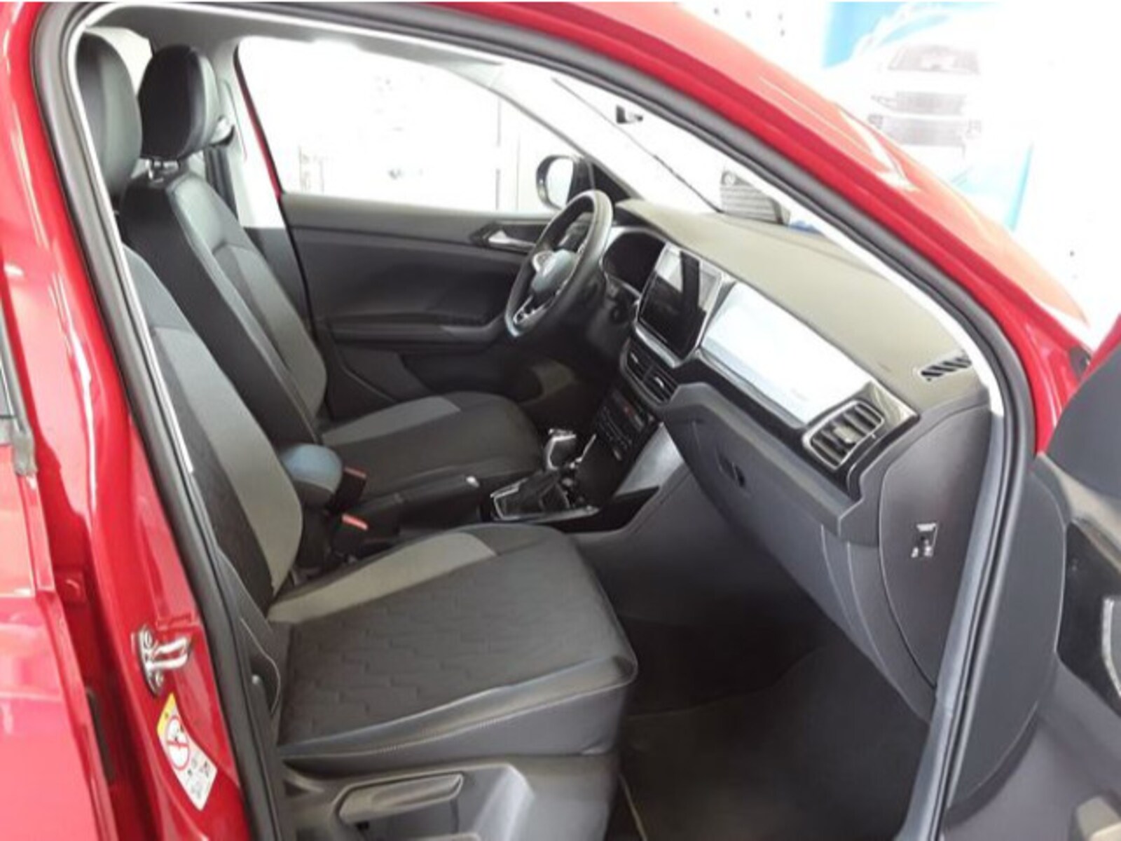 Volkswagen T-Cross – Bild 9