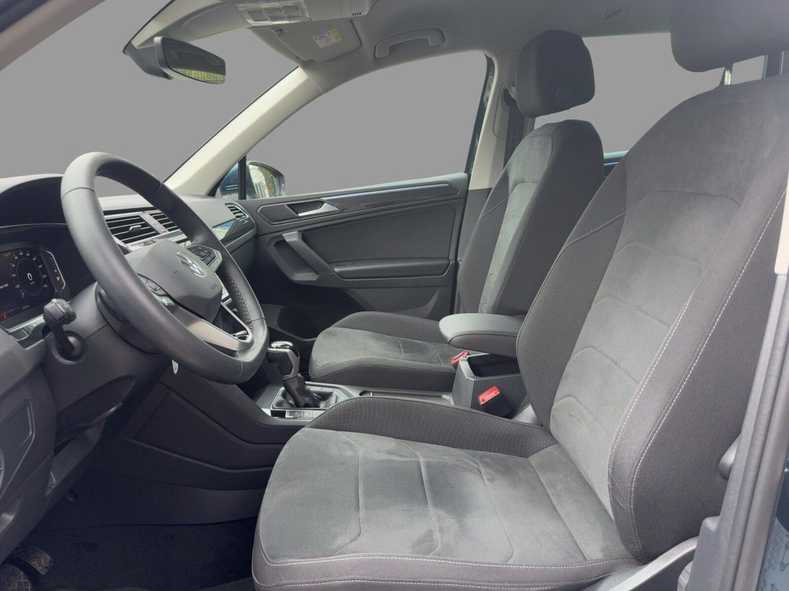 Volkswagen Tiguan – Bild 9