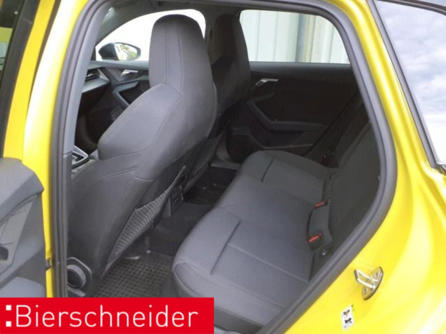 Bild über Audi A3 Sportback advanced 30 TFSI S tronic - für weitere Informationen kontaktieren Sie den Audi Partner