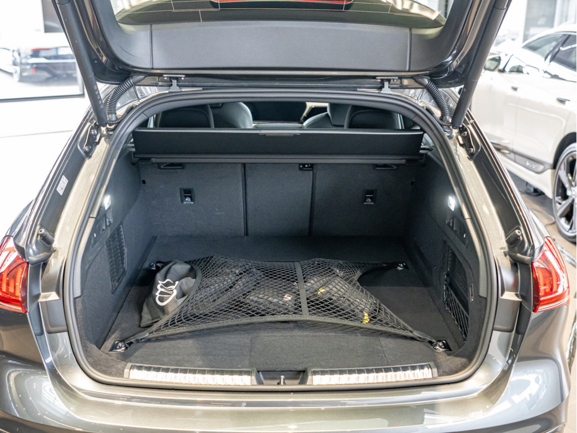 Audi A5 Avant e-hybrid