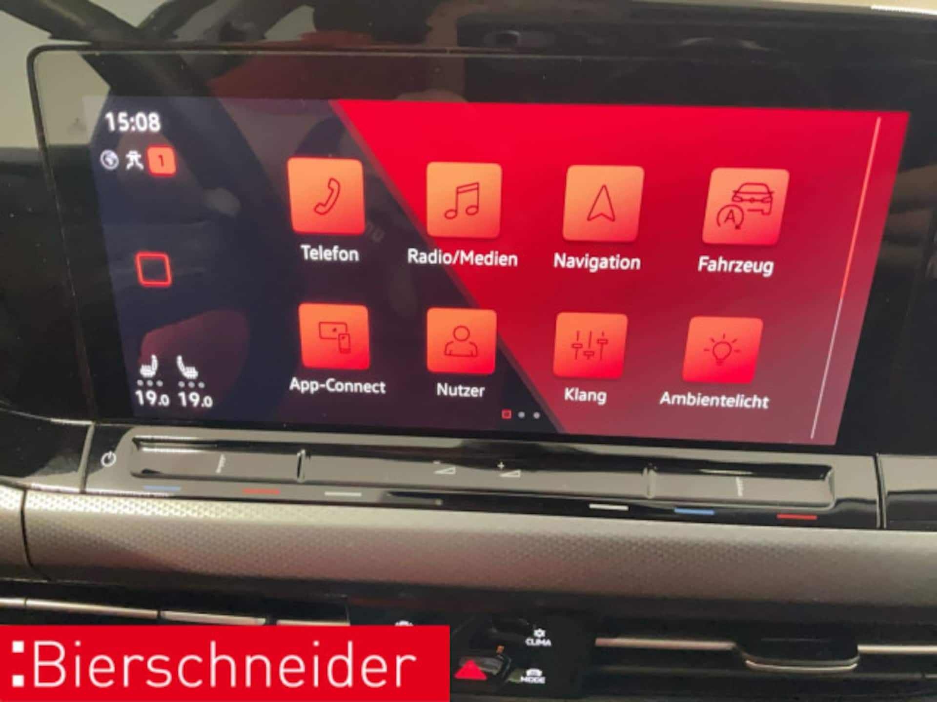 Volkswagen Golf Active