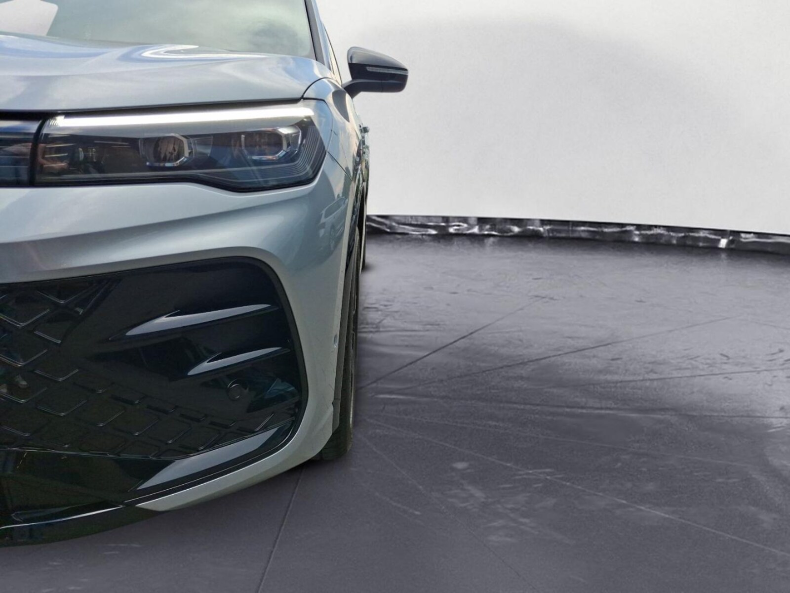 Volkswagen Tiguan – Bild 12