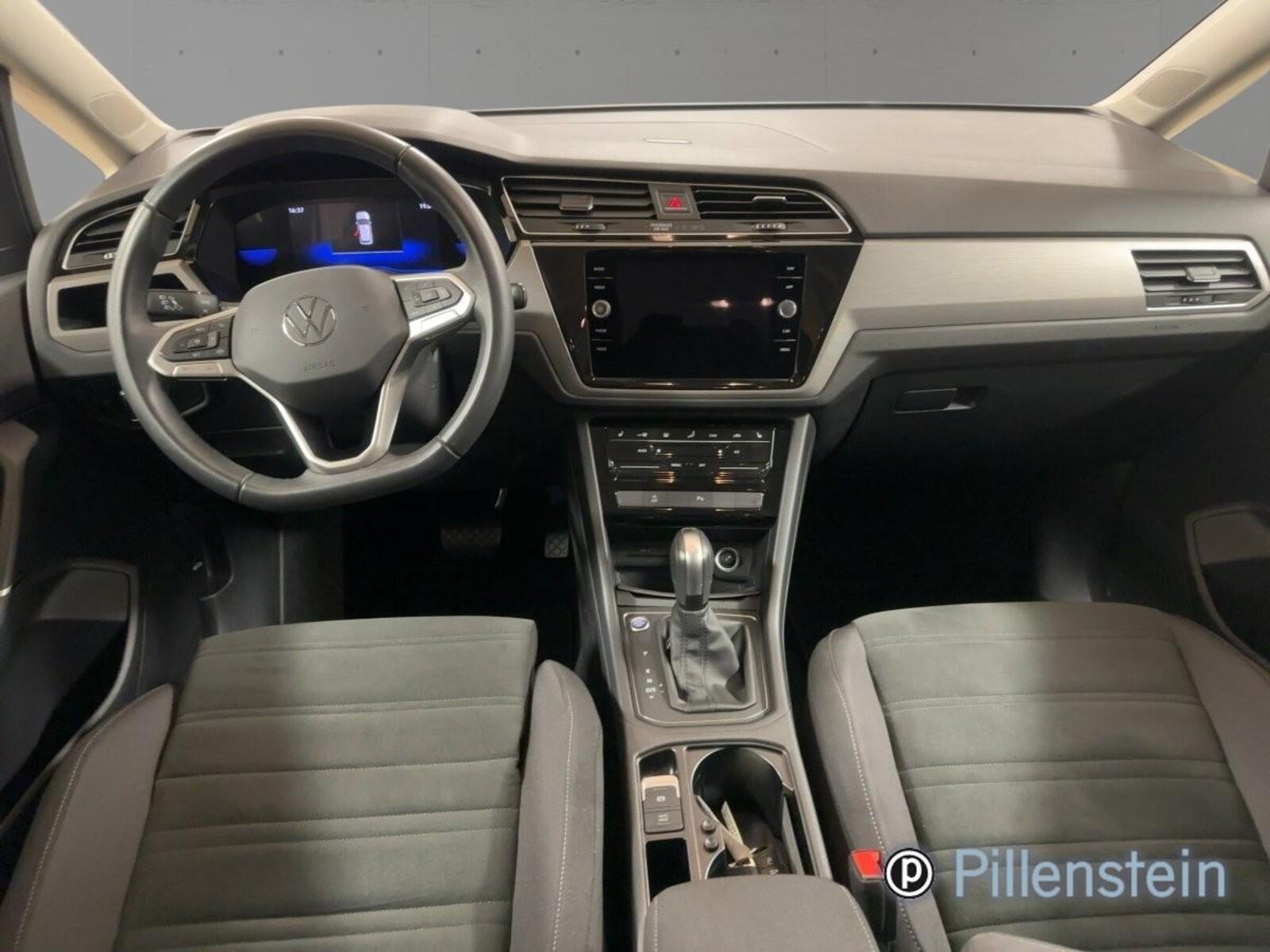 Volkswagen Touran – Bild 9