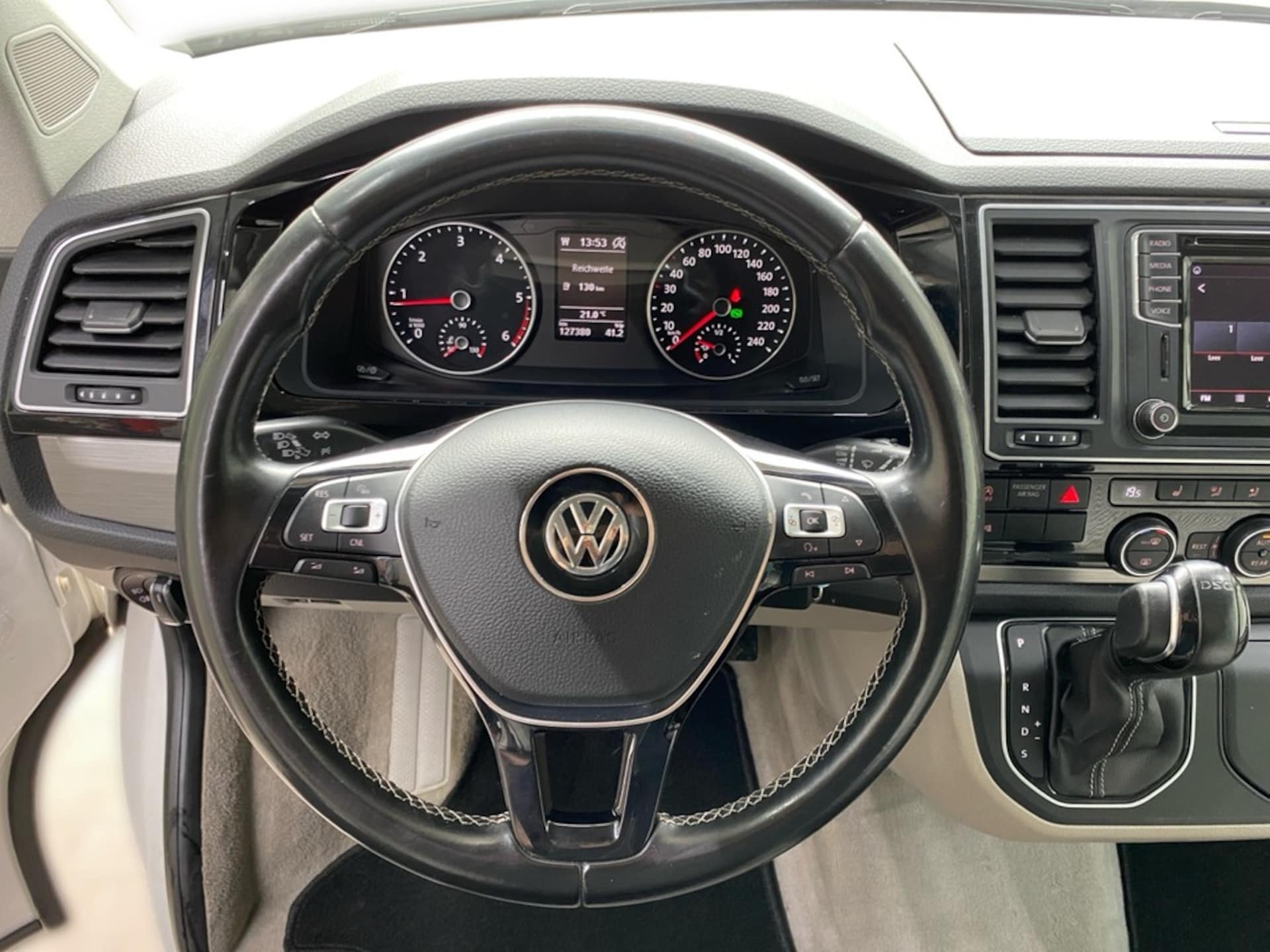 Volkswagen T6 California Beach