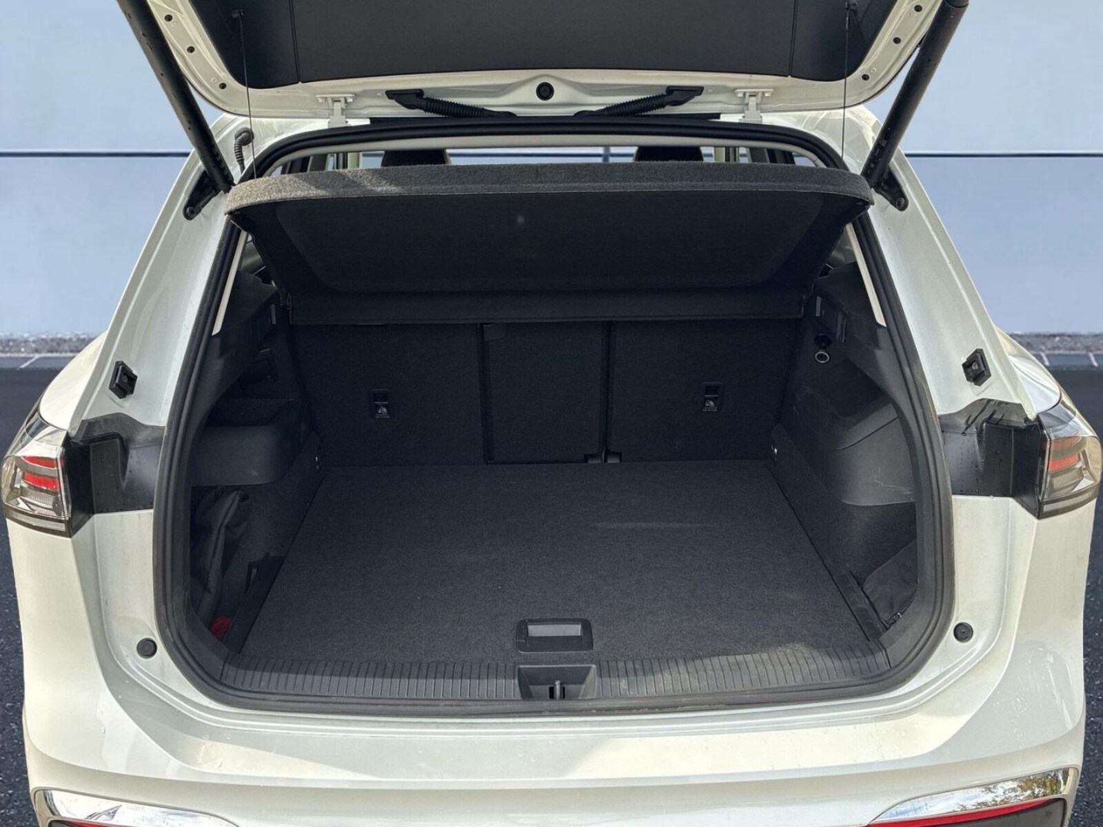 Volkswagen Tiguan – Bild 8