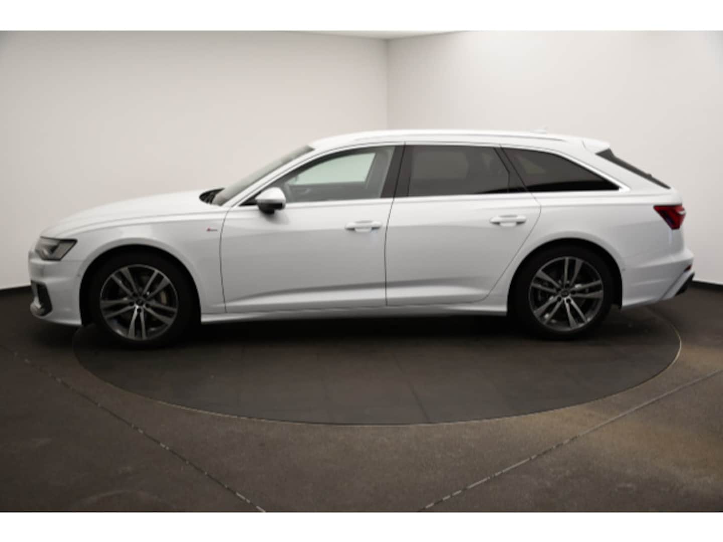 Bild über Audi A6 Avant S line 45 TFSI S tronic - für weitere Informationen kontaktieren Sie den Audi Partner