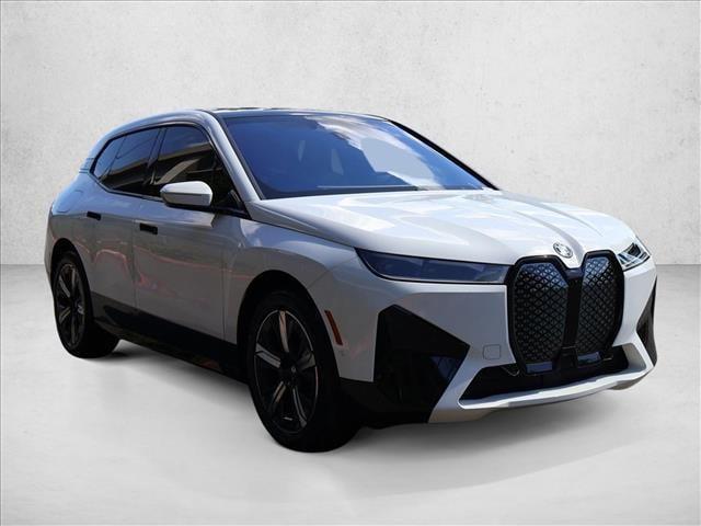 2024 BMW iX