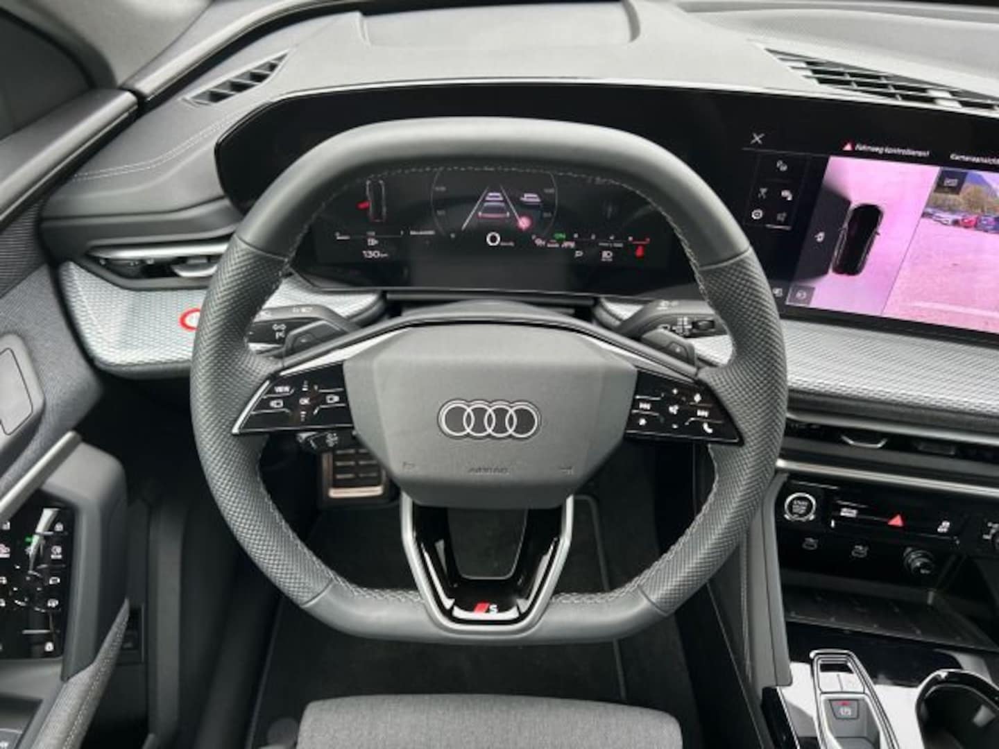 Bild über Audi Q5 SUV TFSI 150 kW S tronic - für weitere Informationen kontaktieren Sie den Audi Partner