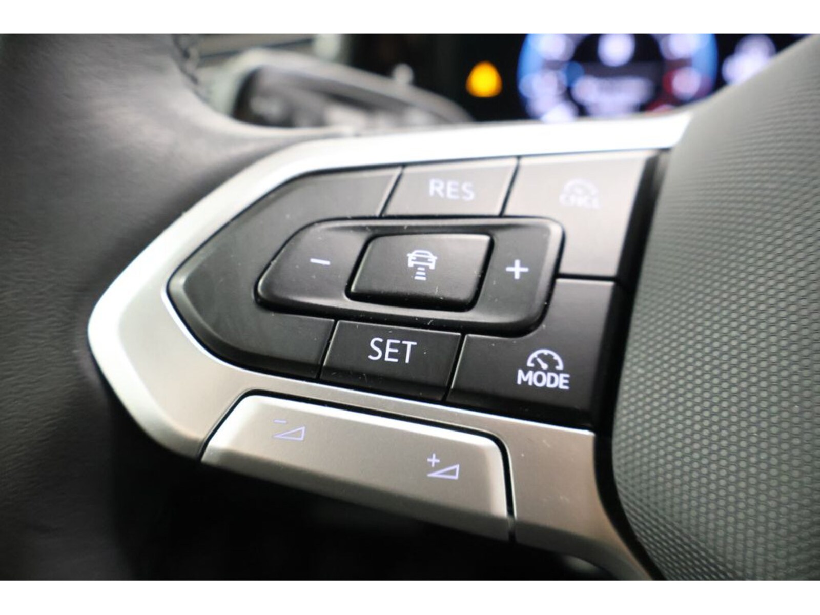 Volkswagen Tiguan – Bild 19