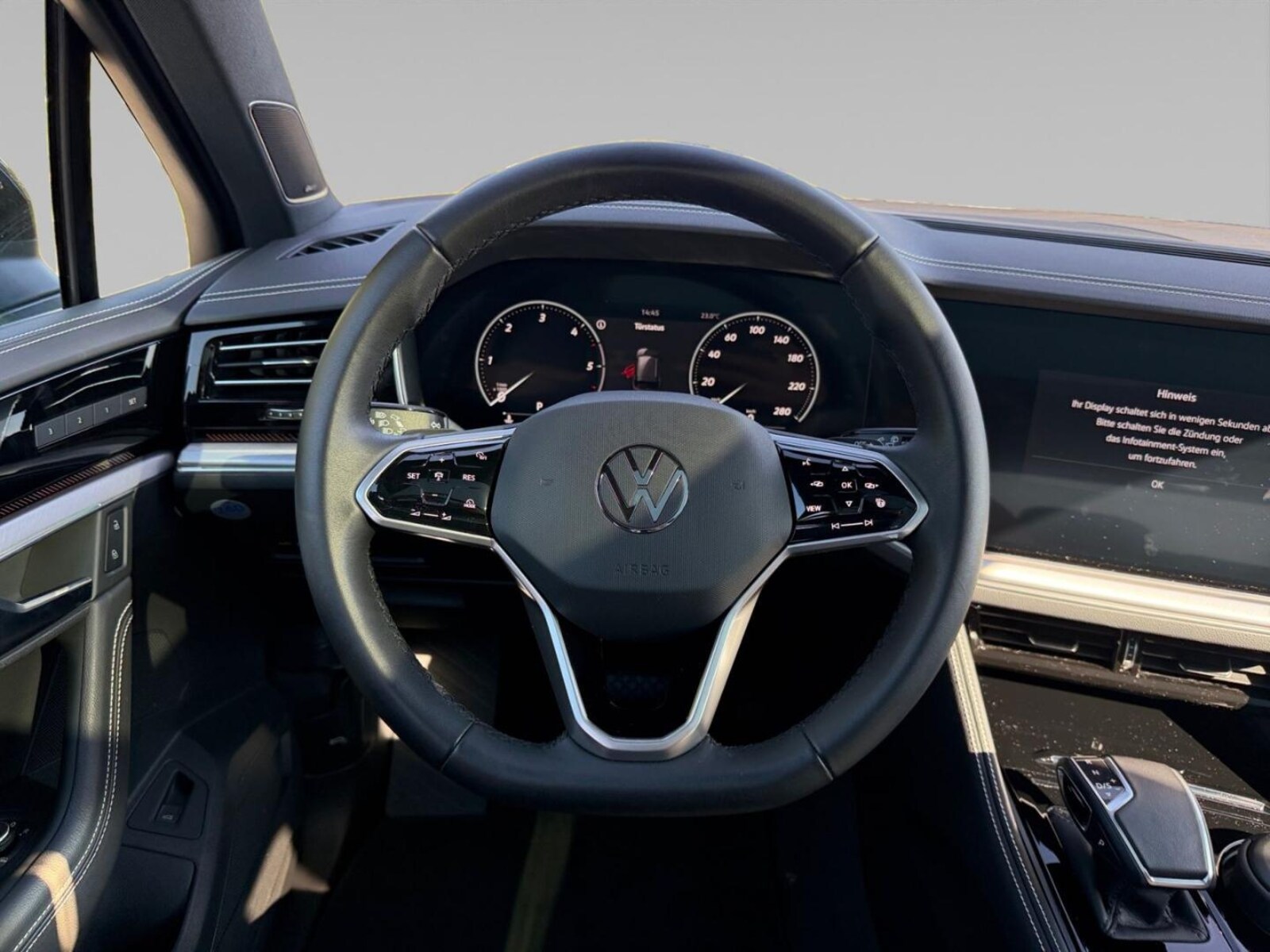 Volkswagen Touareg – Bild 14
