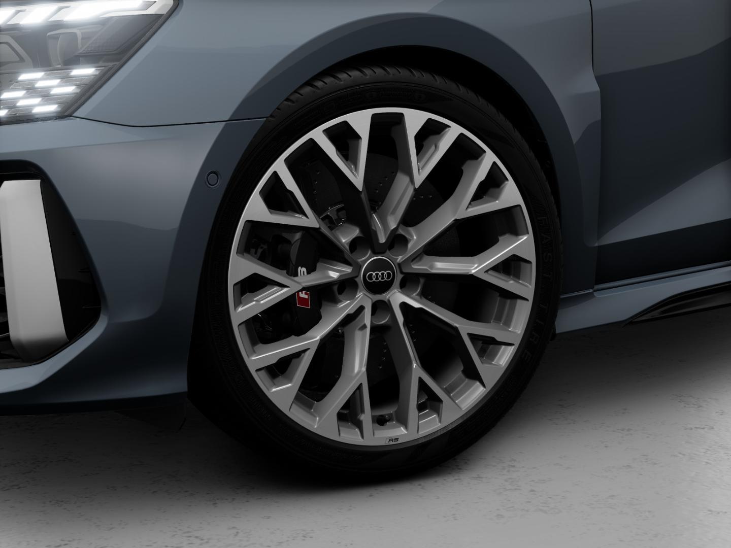 Image about Audi RS 3 Limousine TFSI quattro S tronic