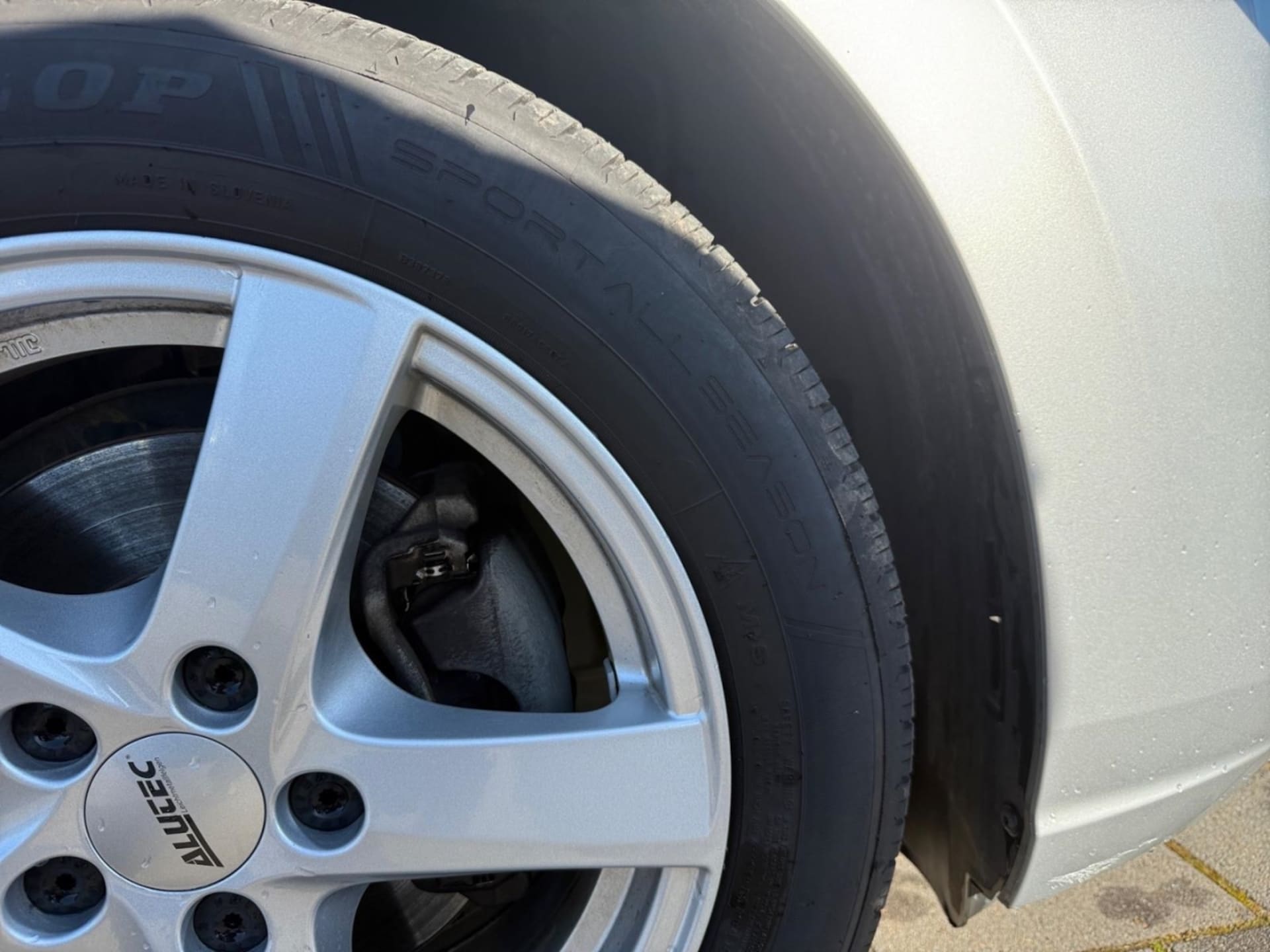 Volkswagen Golf Variant Life
