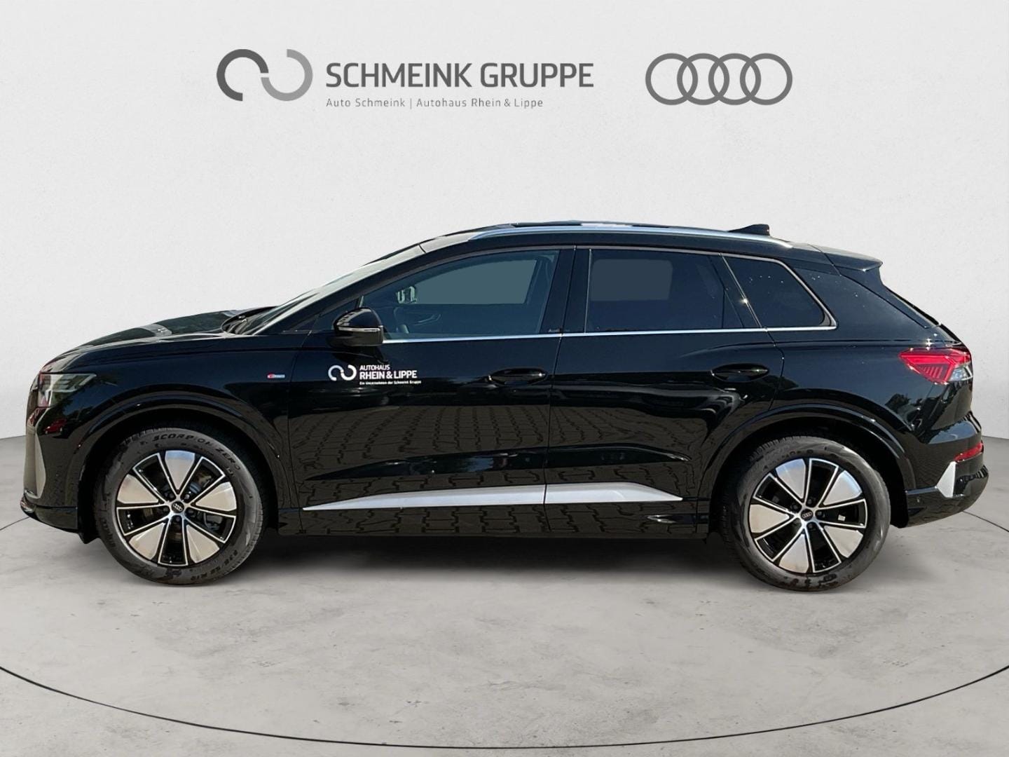 Bild über Audi Q4 SUV e-tron e-tron performance 210 kW - für weitere Informationen kontaktieren Sie den Audi Partner