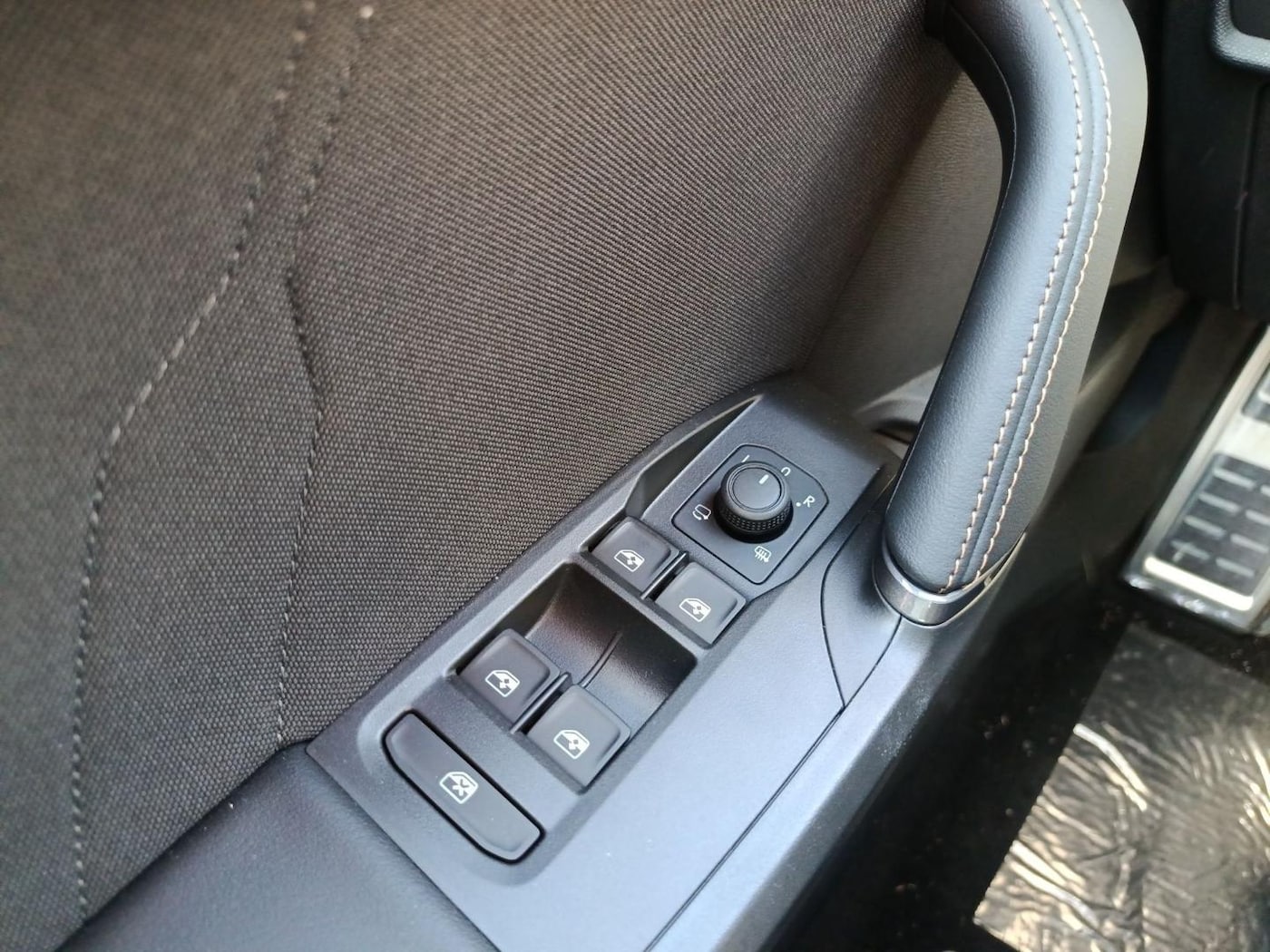 CUPRA Leon León 1.5 TSI e-Hybrid DSG 150 kW (204 CV) — photo 20