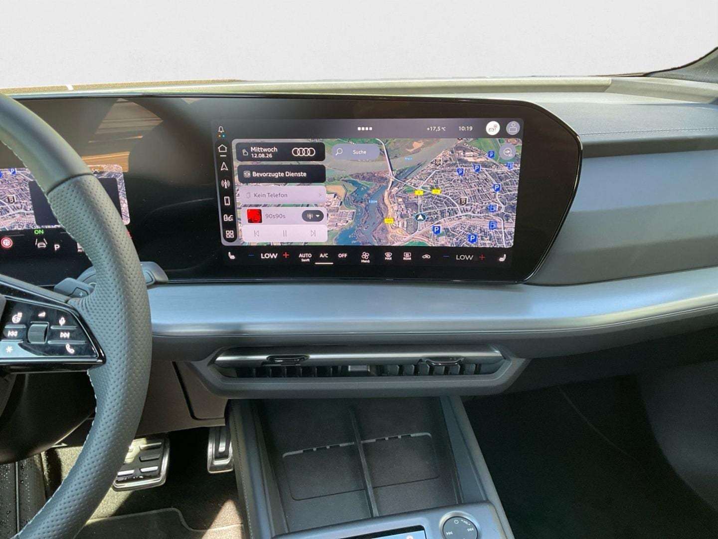 Bild über Audi Q4 SUV e-tron e-tron performance 210 kW - für weitere Informationen kontaktieren Sie den Audi Partner