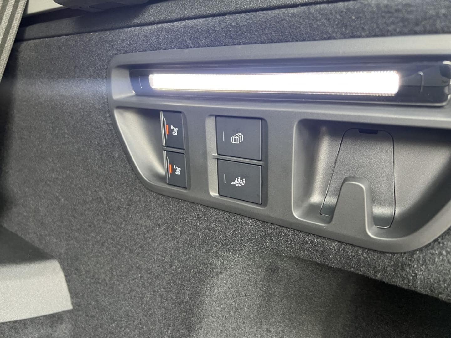 Bild über Audi Q7 SUV TDI quattro 220 kW tiptronic - für weitere Informationen kontaktieren Sie den Audi Partner