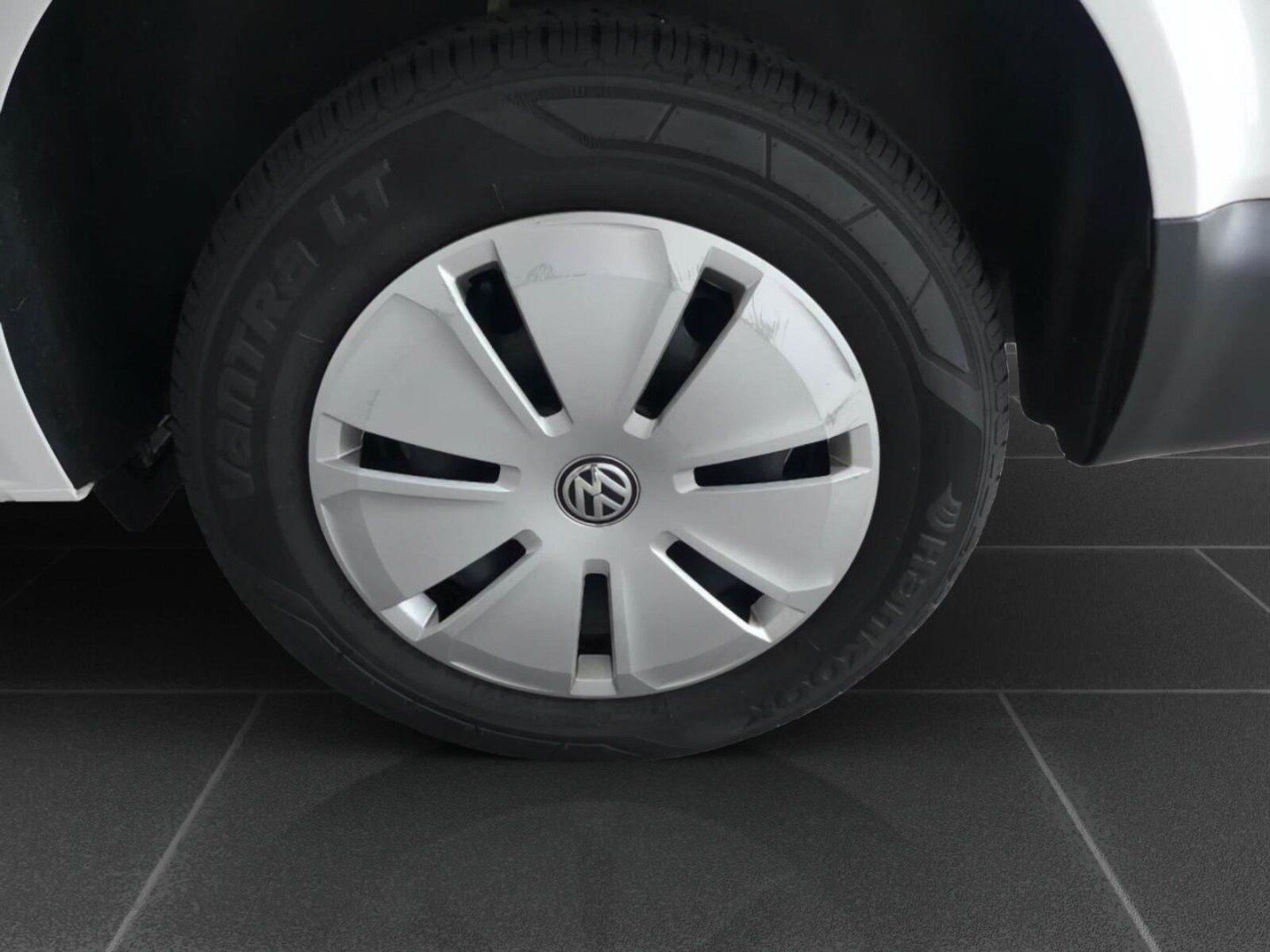 Volkswagen T6.1 Transporter Kasten kurzer Radstand – Bild 6