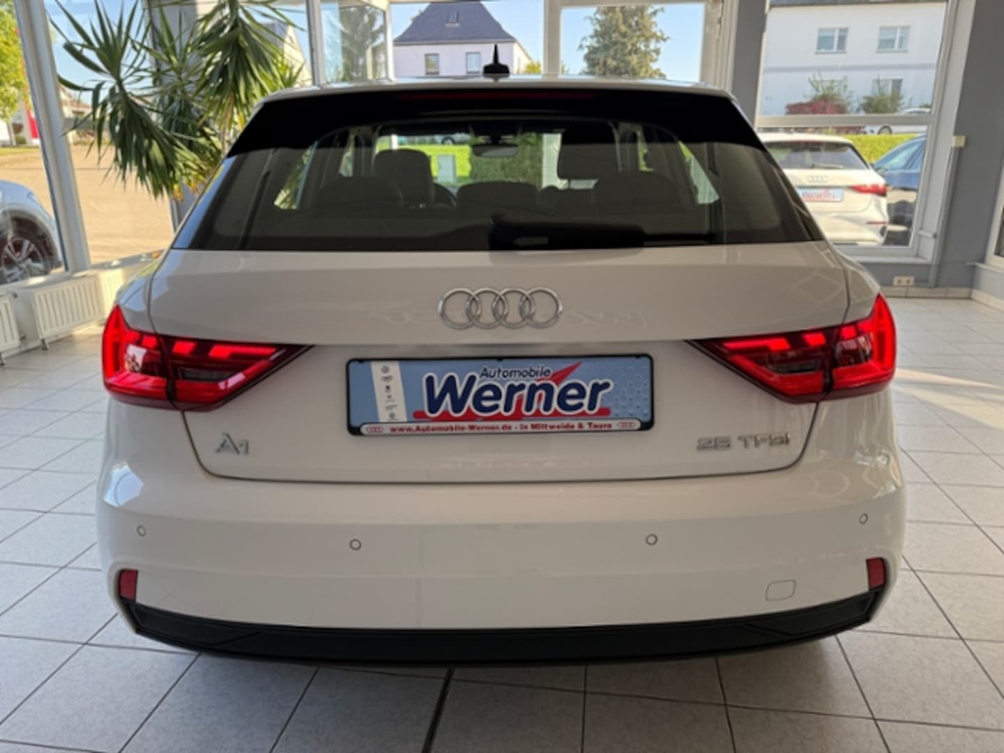 Bild über Audi A1 Sportback 25 TFSI S tronic - für weitere Informationen kontaktieren Sie den Audi Partner