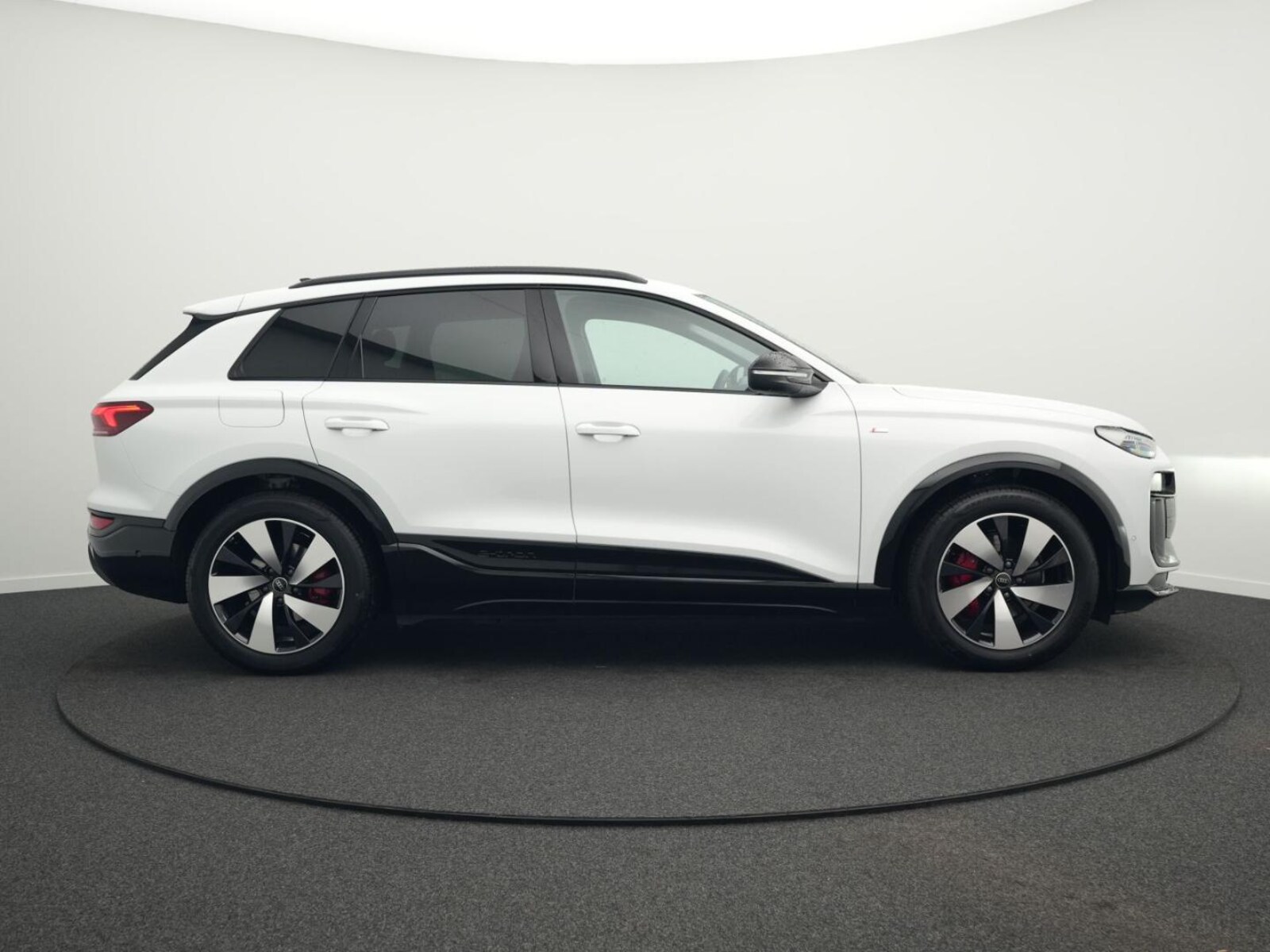 Audi Q6 e-tron – Bild 15
