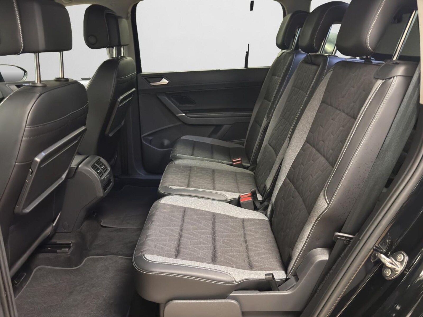 Volkswagen Touran – Bild 14
