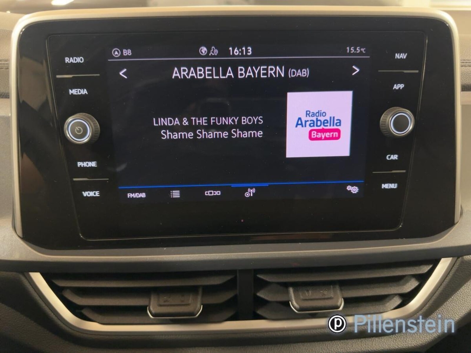 Volkswagen T-Roc – Bild 11