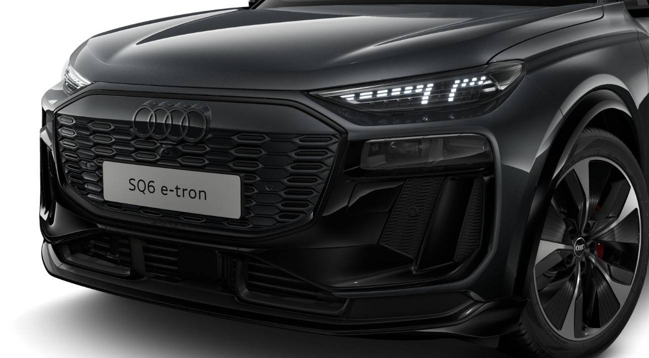 Image about Audi SQ6 e-tron SQ6 SUV e-tron 360,00 kW