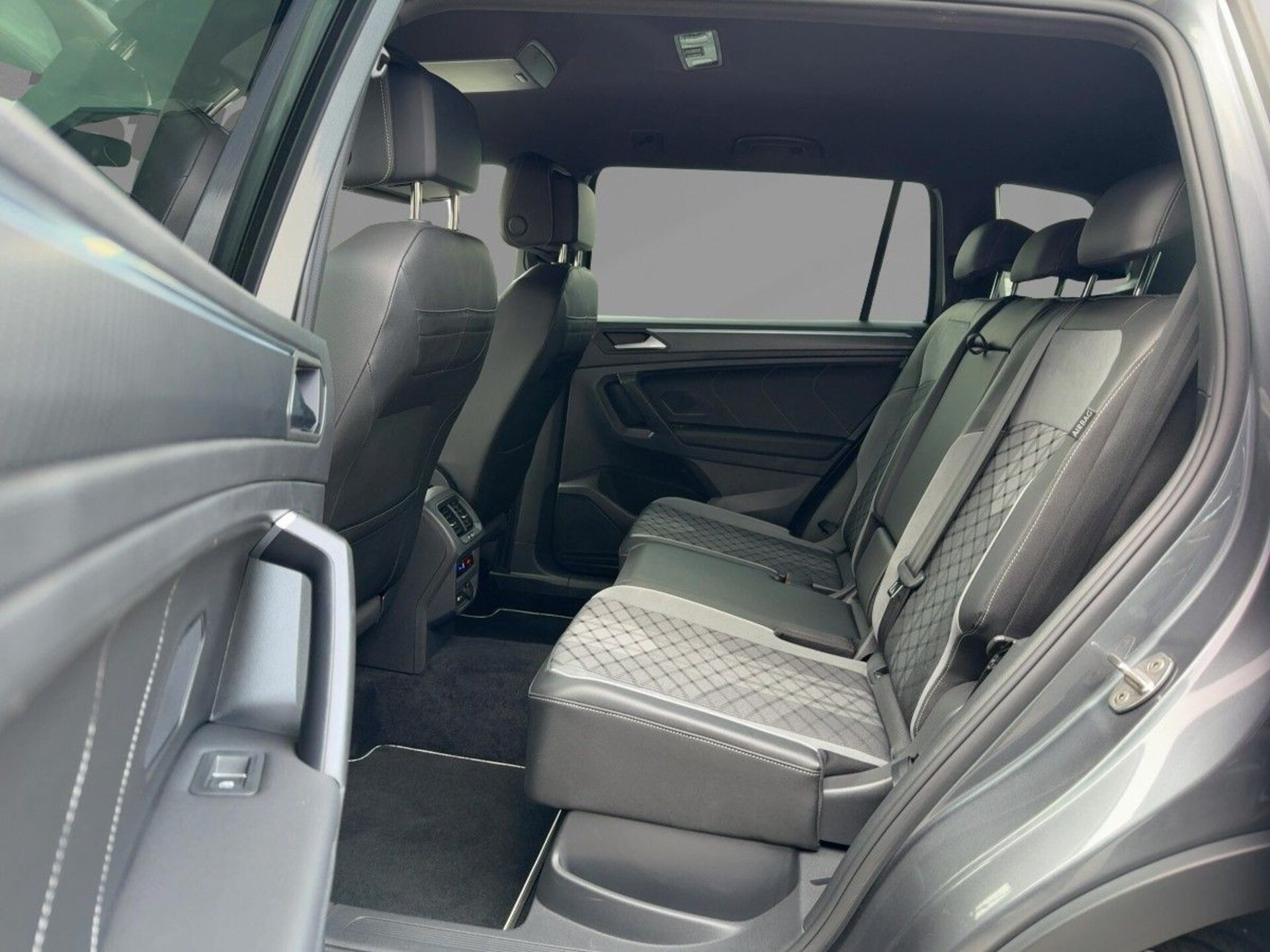 Volkswagen Tiguan Allspace R-Line