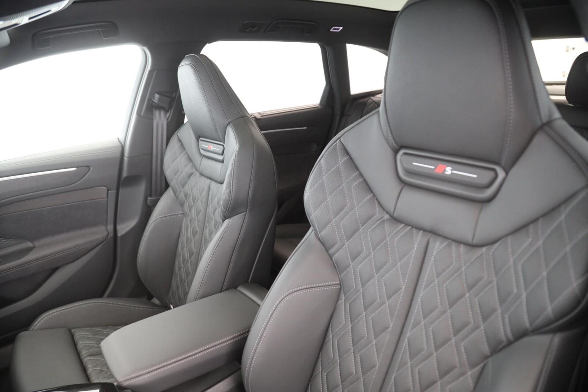 Audi A6 Avant edition one