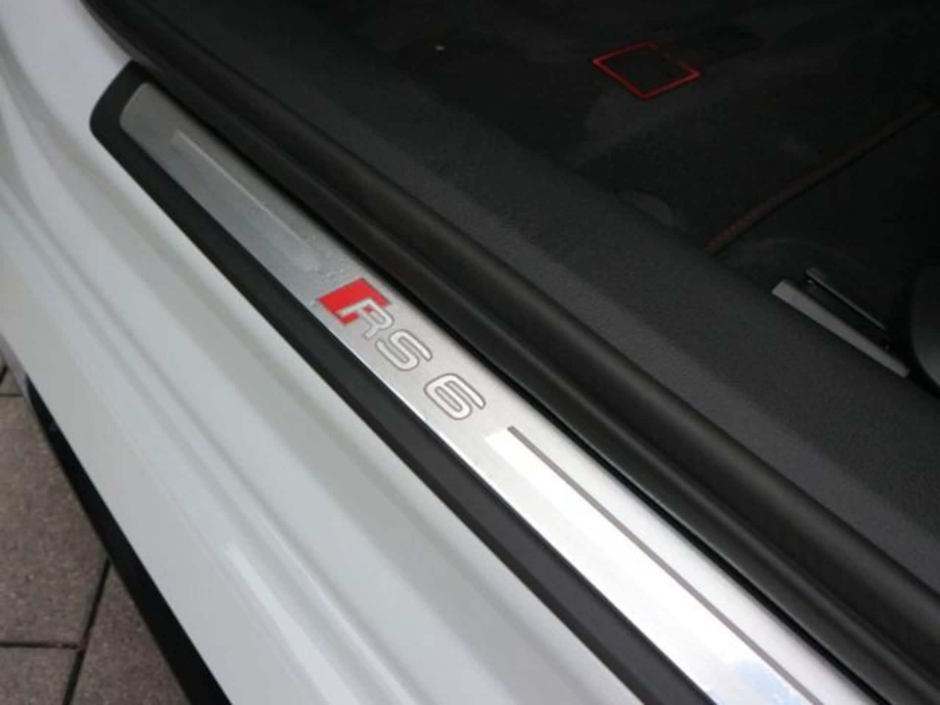 Audi RS 6 Avant