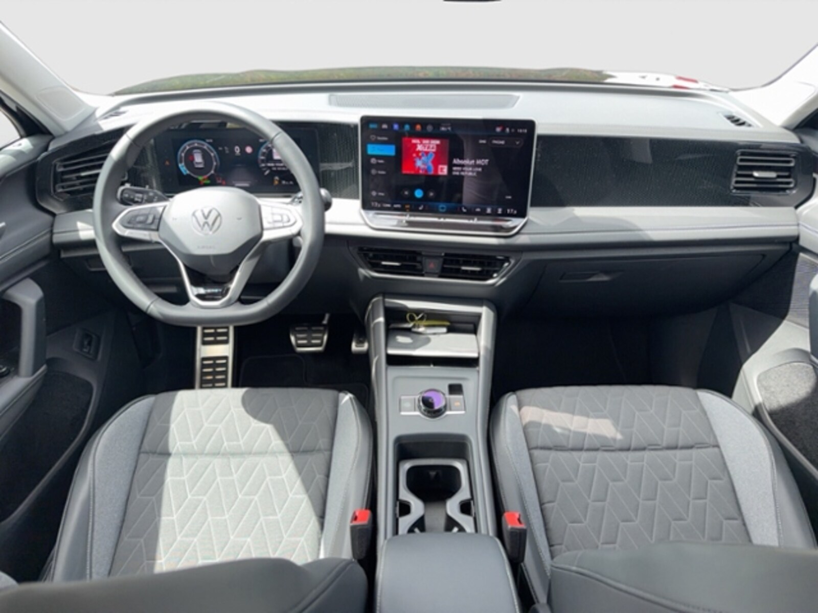 Volkswagen Tiguan – Bild 11
