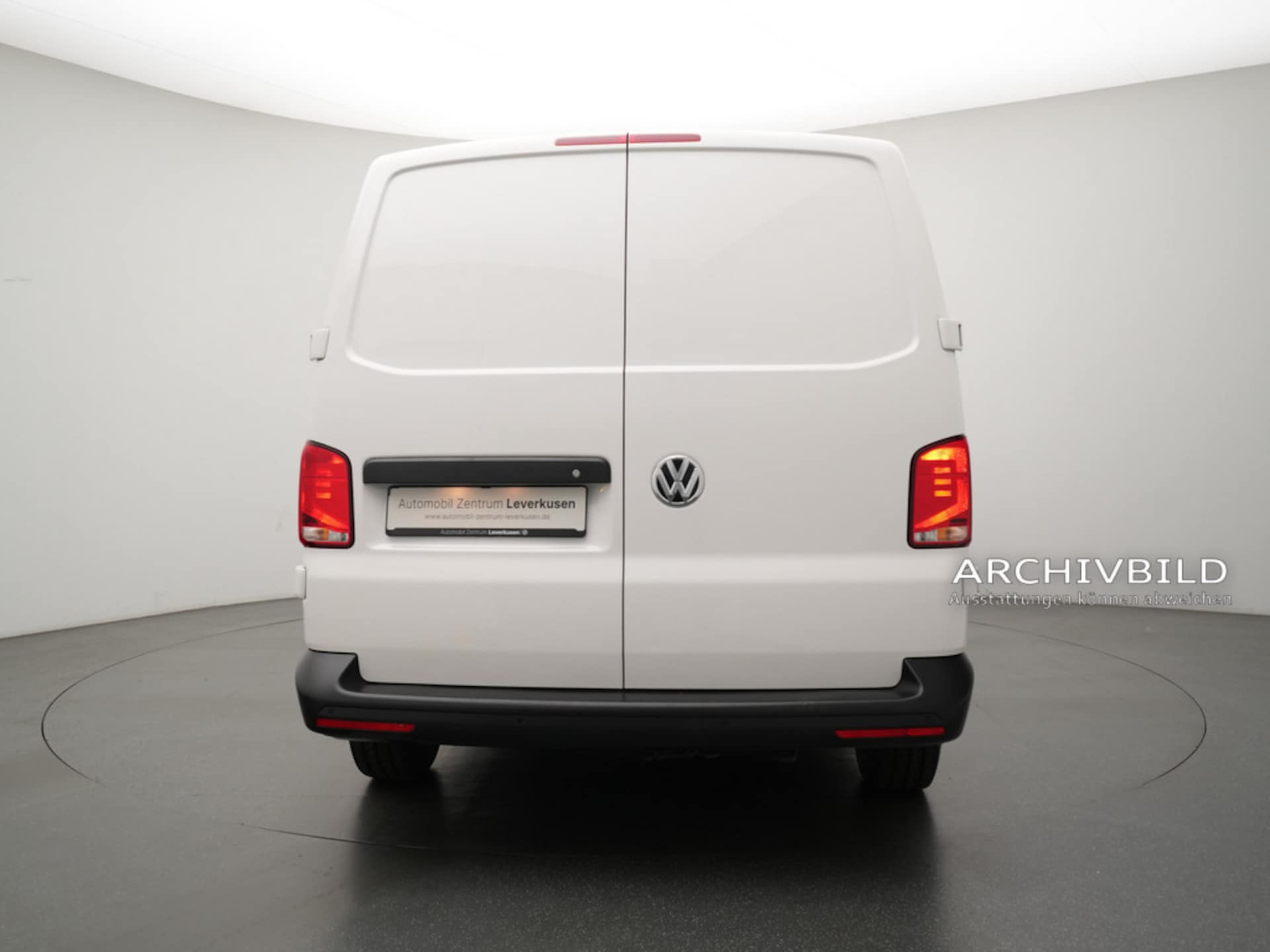 Volkswagen T6.1 Transporter Kasten langer Radstand