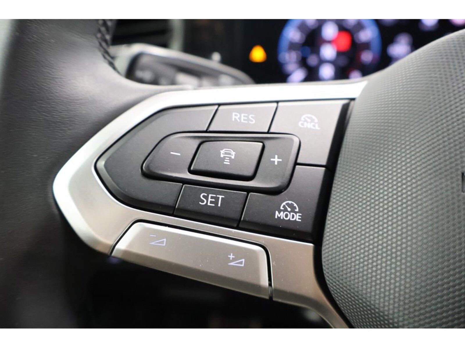 Volkswagen Tiguan – Bild 19