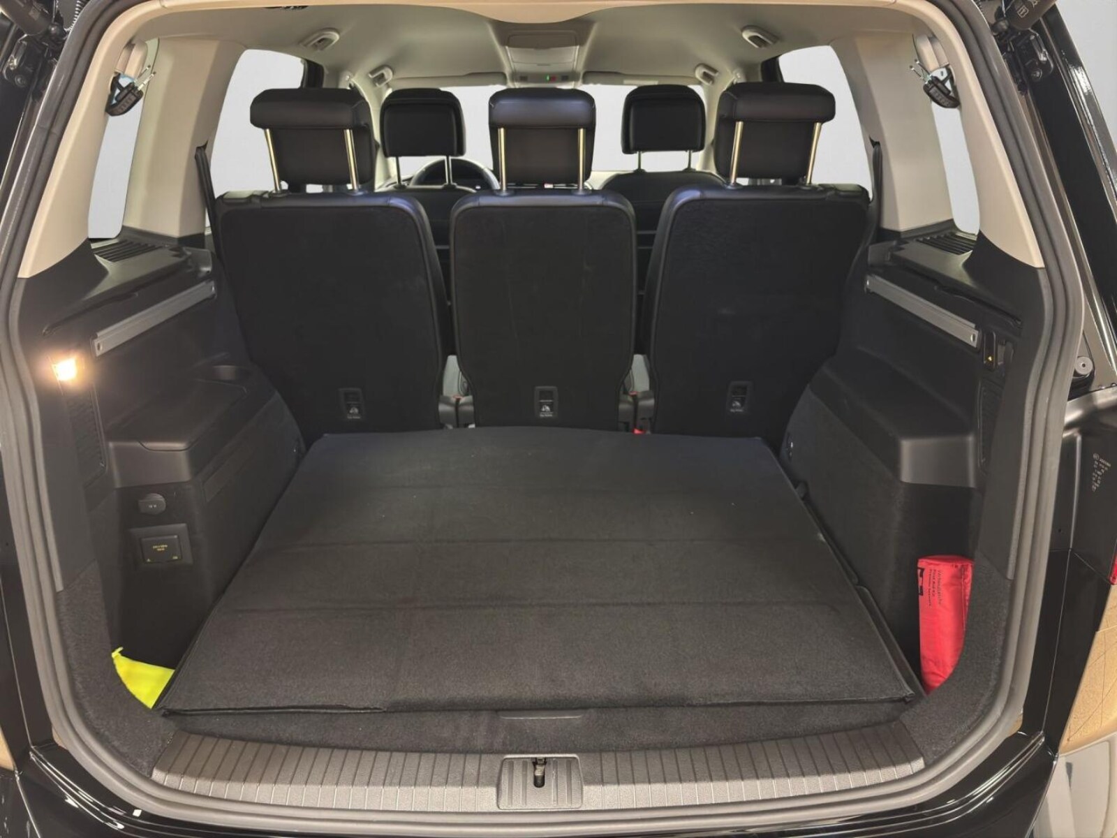 Volkswagen Touran – Bild 15