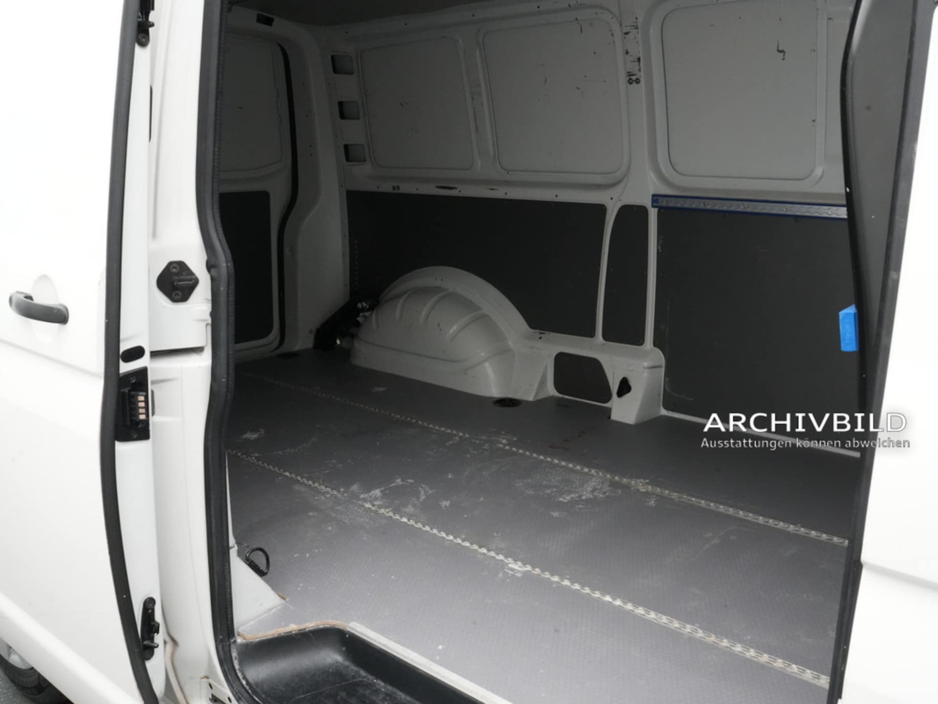 Volkswagen T6.1 Transporter Kasten langer Radstand